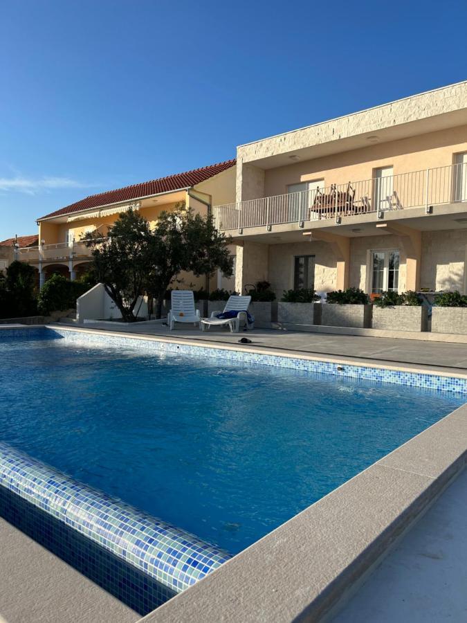 Apartments Juric Brodarica  Esterno foto