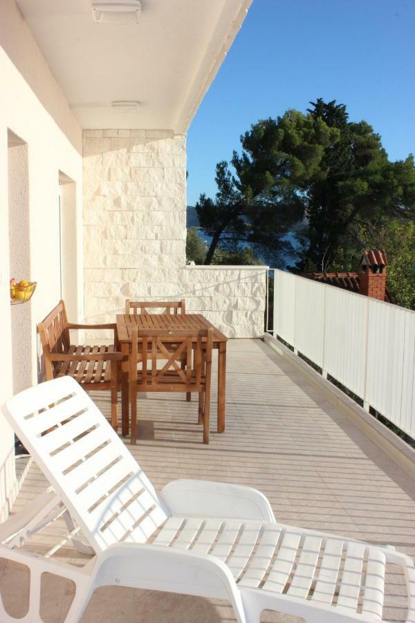 Apartments Juric Brodarica  Esterno foto